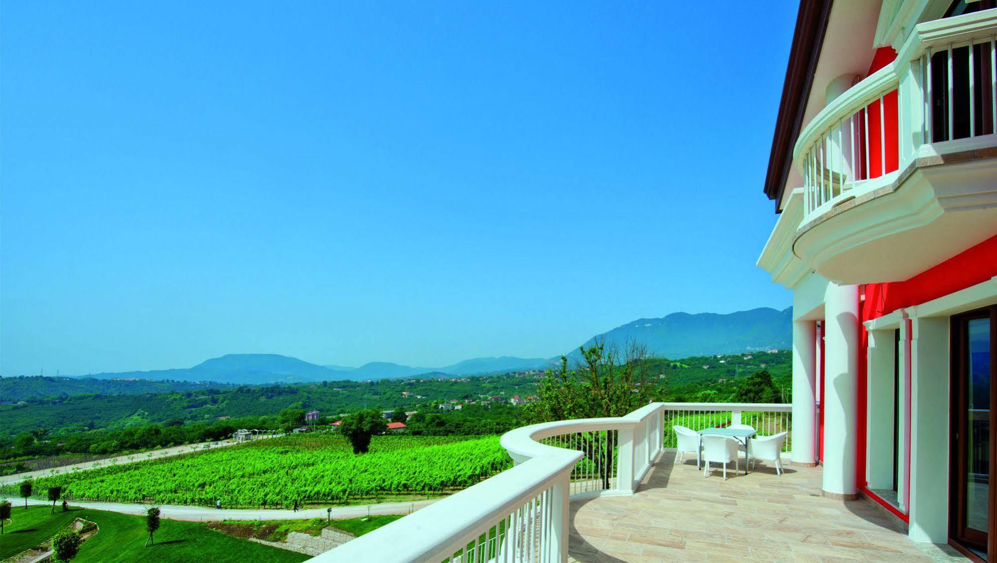Tenuta Ippocrate Montefredane Exterior foto